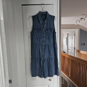 Velvet Heart Blue Sleeveless Button-Down Midi Dress